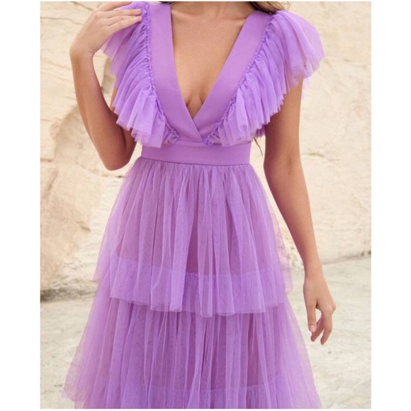 Luxe Backless Cap Sleeve Formal Prom Wedding Dress - Picture 3 of 5